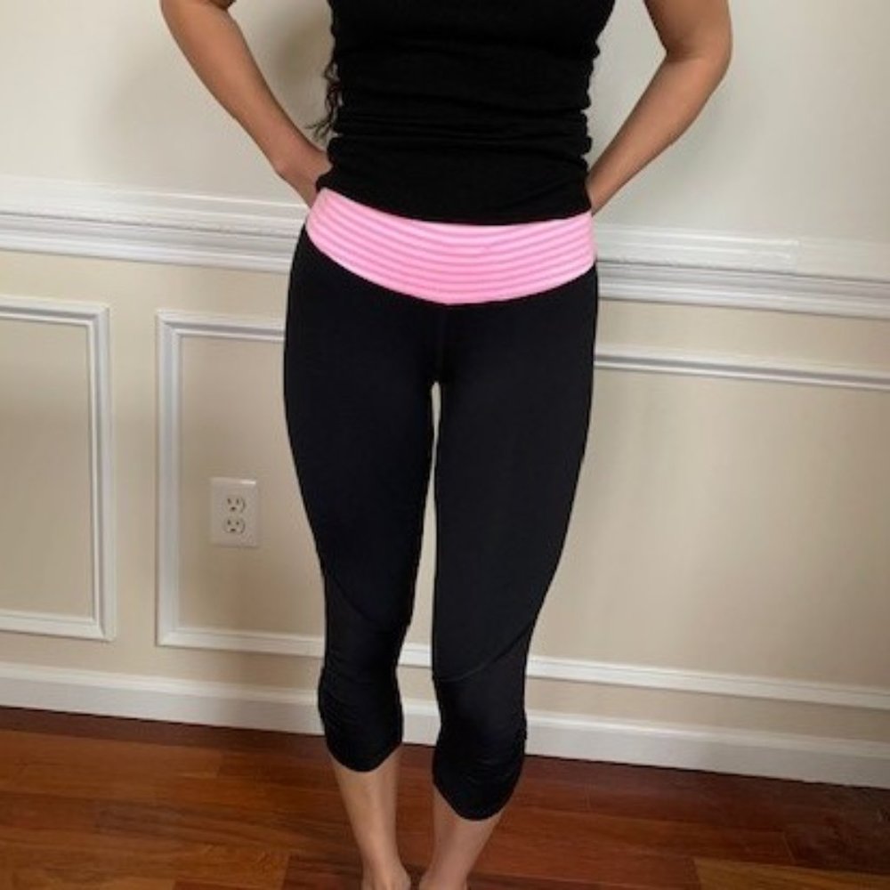 LuLu Lemon Black Cropped Pants